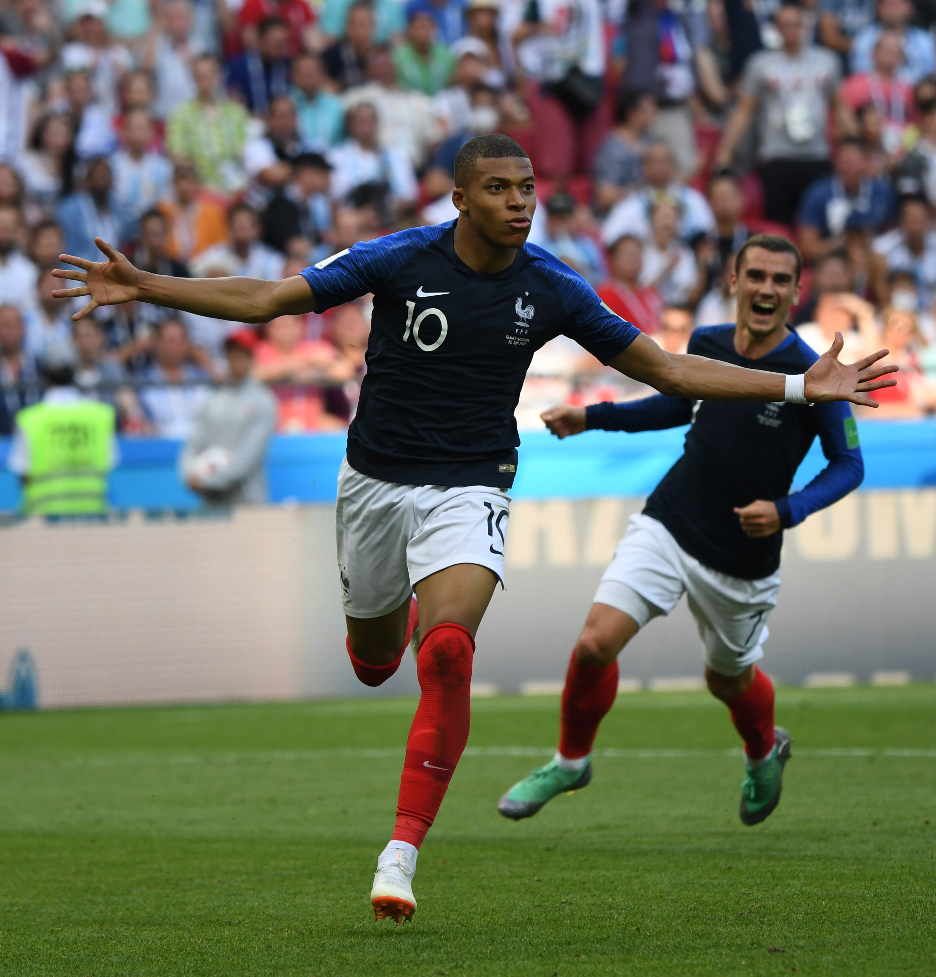 毕巴队长：客队球迷无法进入诺坎普很遗憾，这对比赛造成影响（毕巴队长：客队球迷无缘诺坎普令人遗憾，比赛因此受到影响）