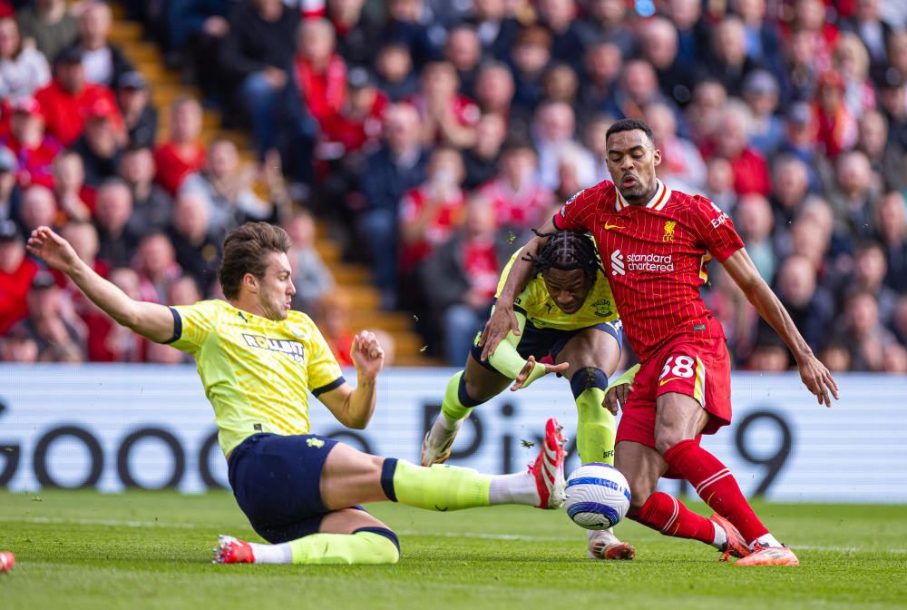 DO：博塔弗戈与伯恩茅斯达成协议，门将内托自由身加盟球队