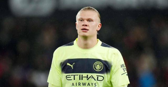 意甲战报：伊萨克森、厄德高破门，十人拉齐奥1-1博洛尼亚（意甲综述：十人拉齐奥1-1战平博洛尼亚，伊萨克森与厄德高相继破门）