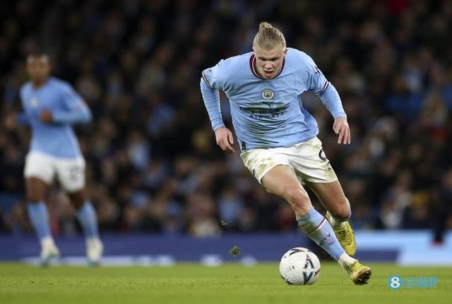 封神！62岁穆帅2射正绞杀64%控球，皇马决定欧冠生死？（神迹！62岁穆里尼奥以2次射正压制64%控球，皇马或成欧冠生死判官？）